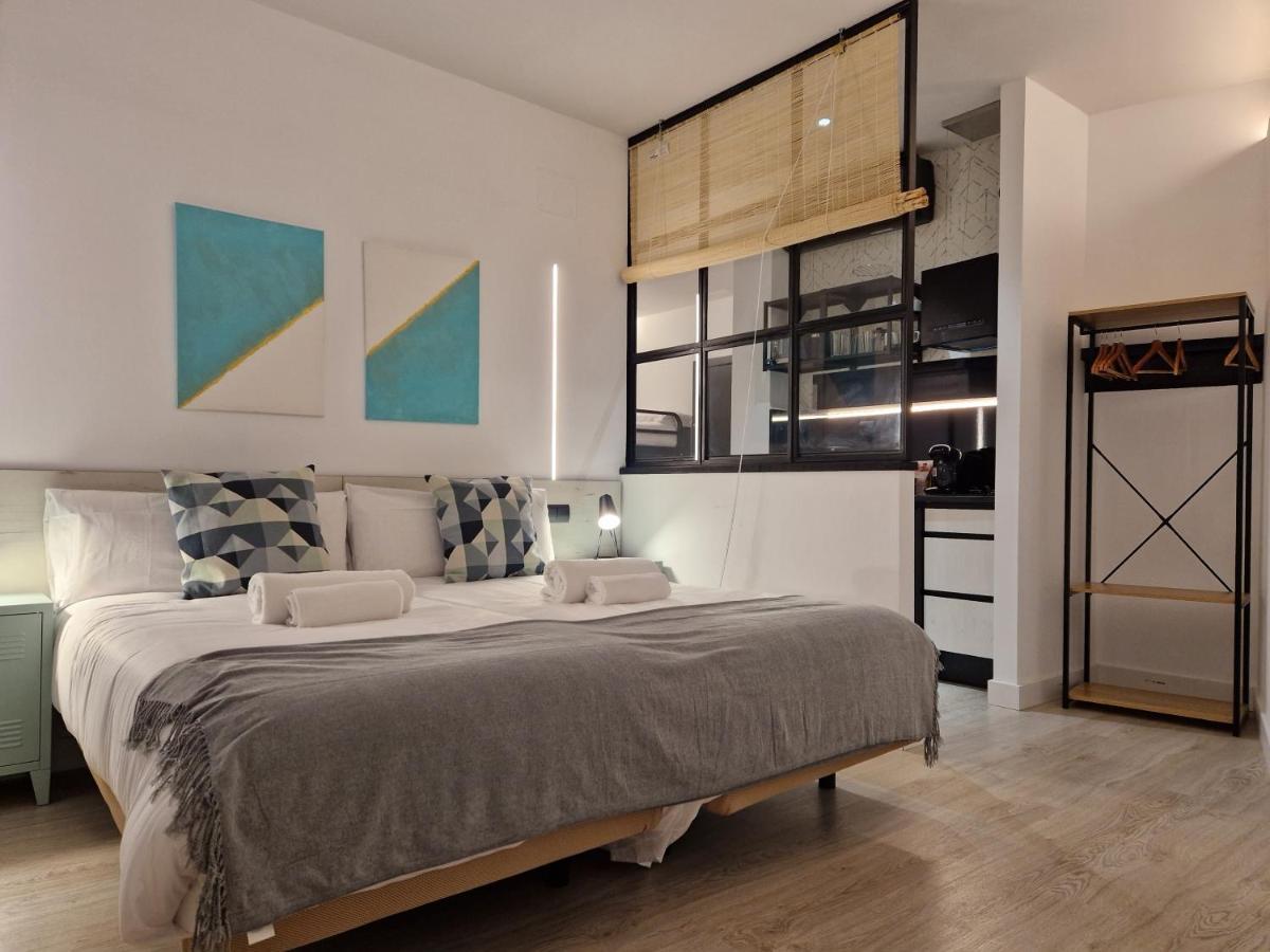 Apartamentos Wur Madrid Kültér fotó