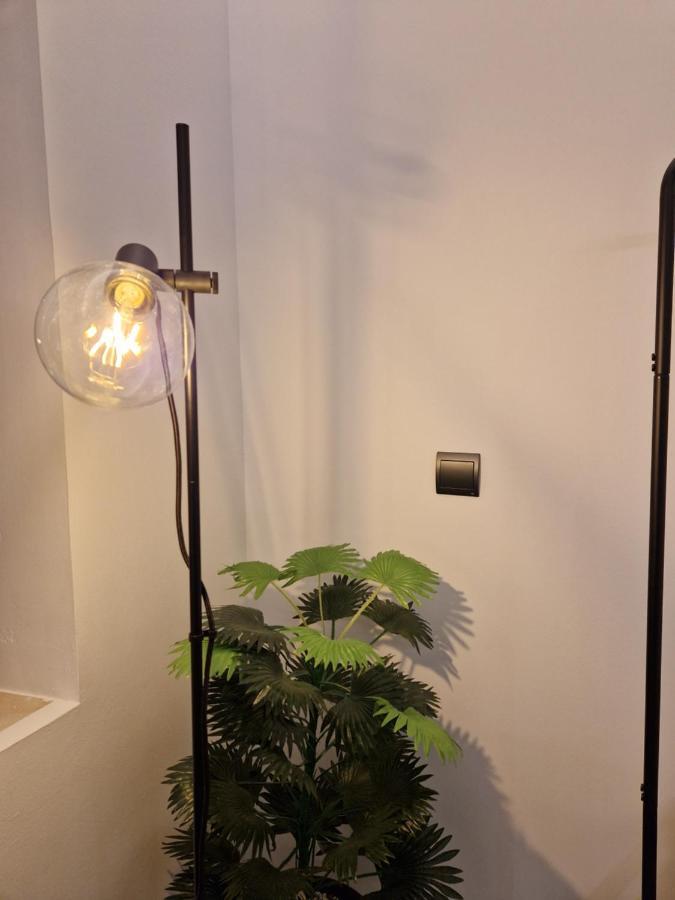 Apartamentos Wur Madrid Kültér fotó