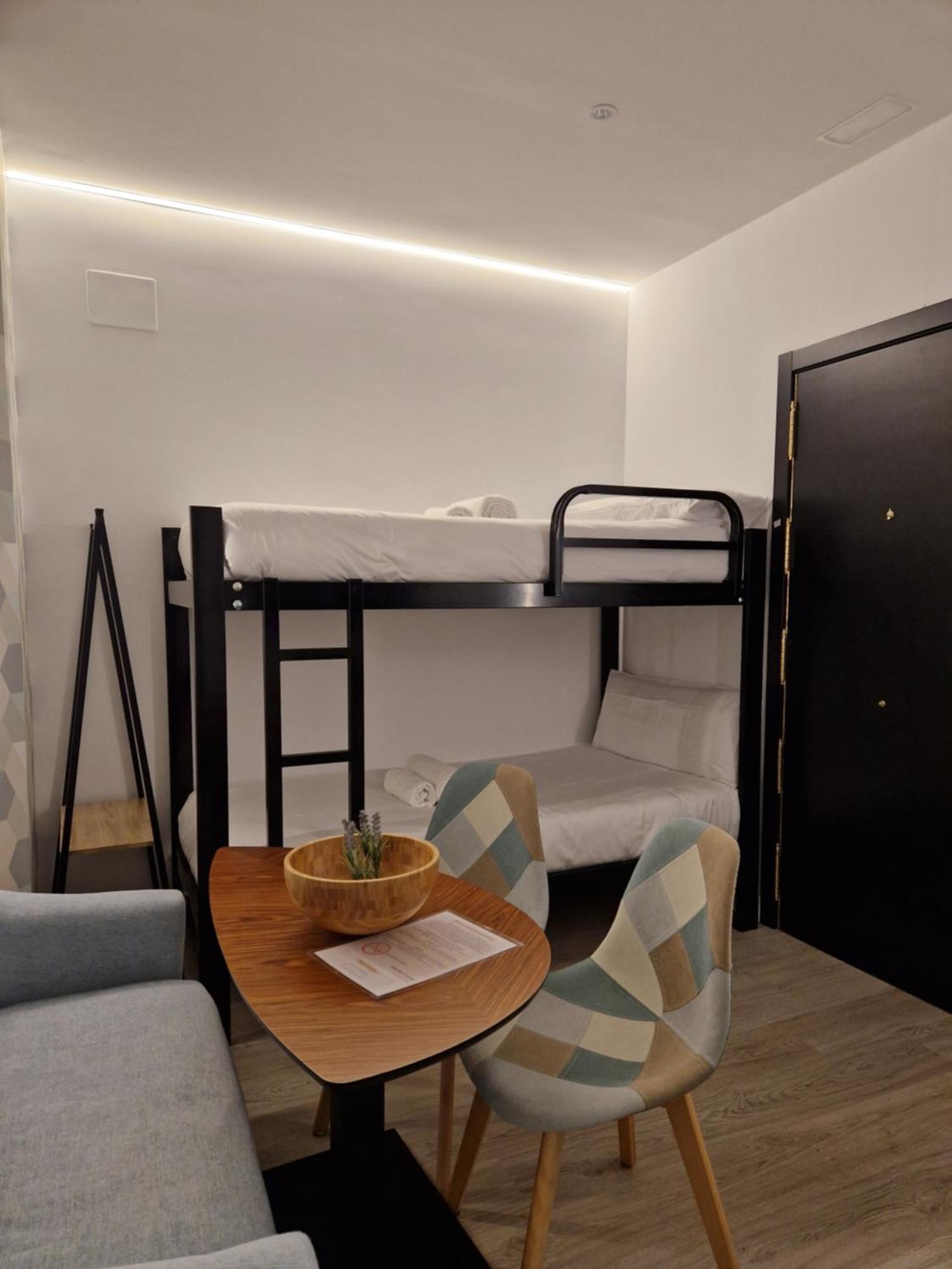 Apartamentos Wur Madrid Kültér fotó
