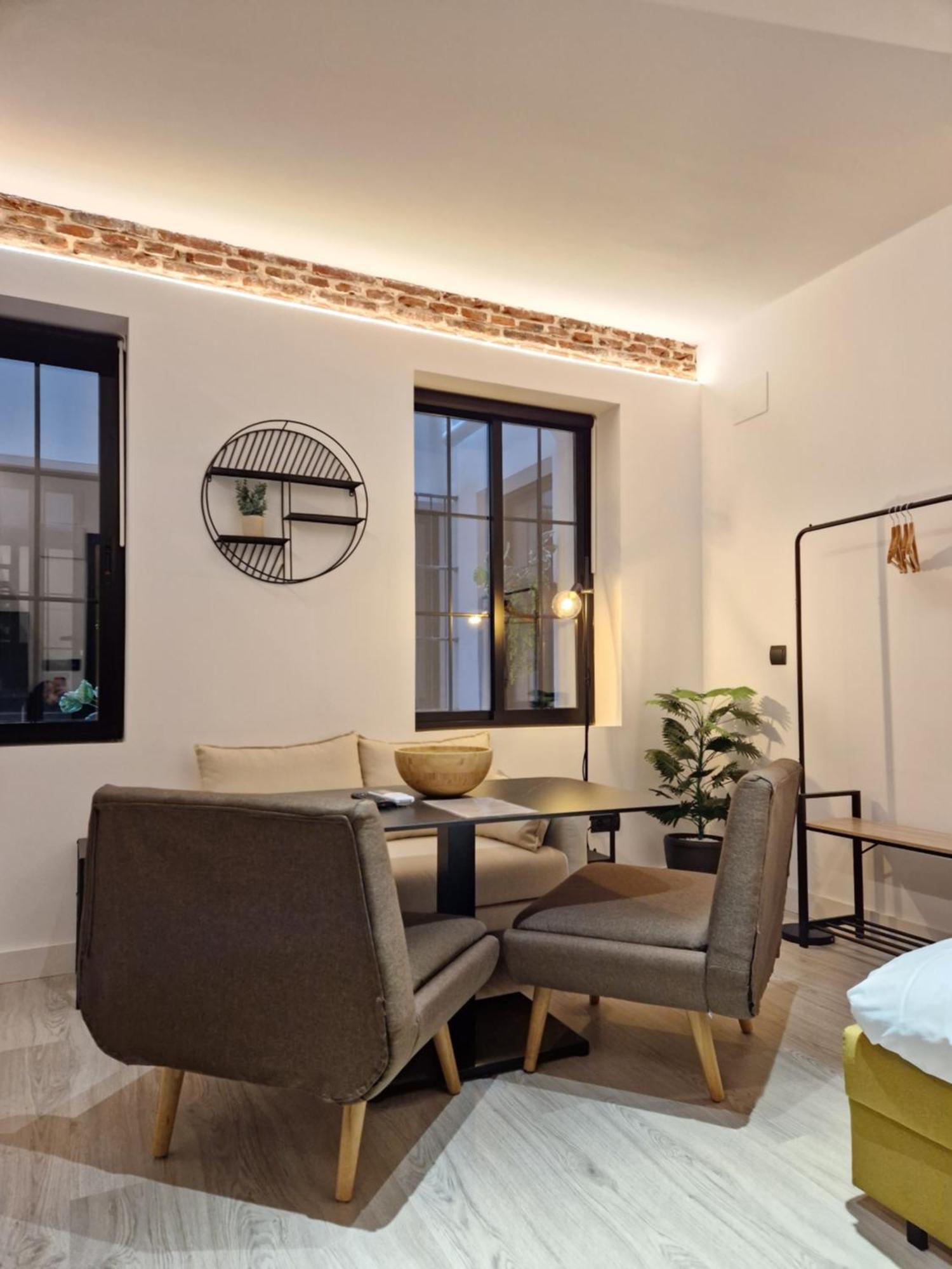 Apartamentos Wur Madrid Kültér fotó