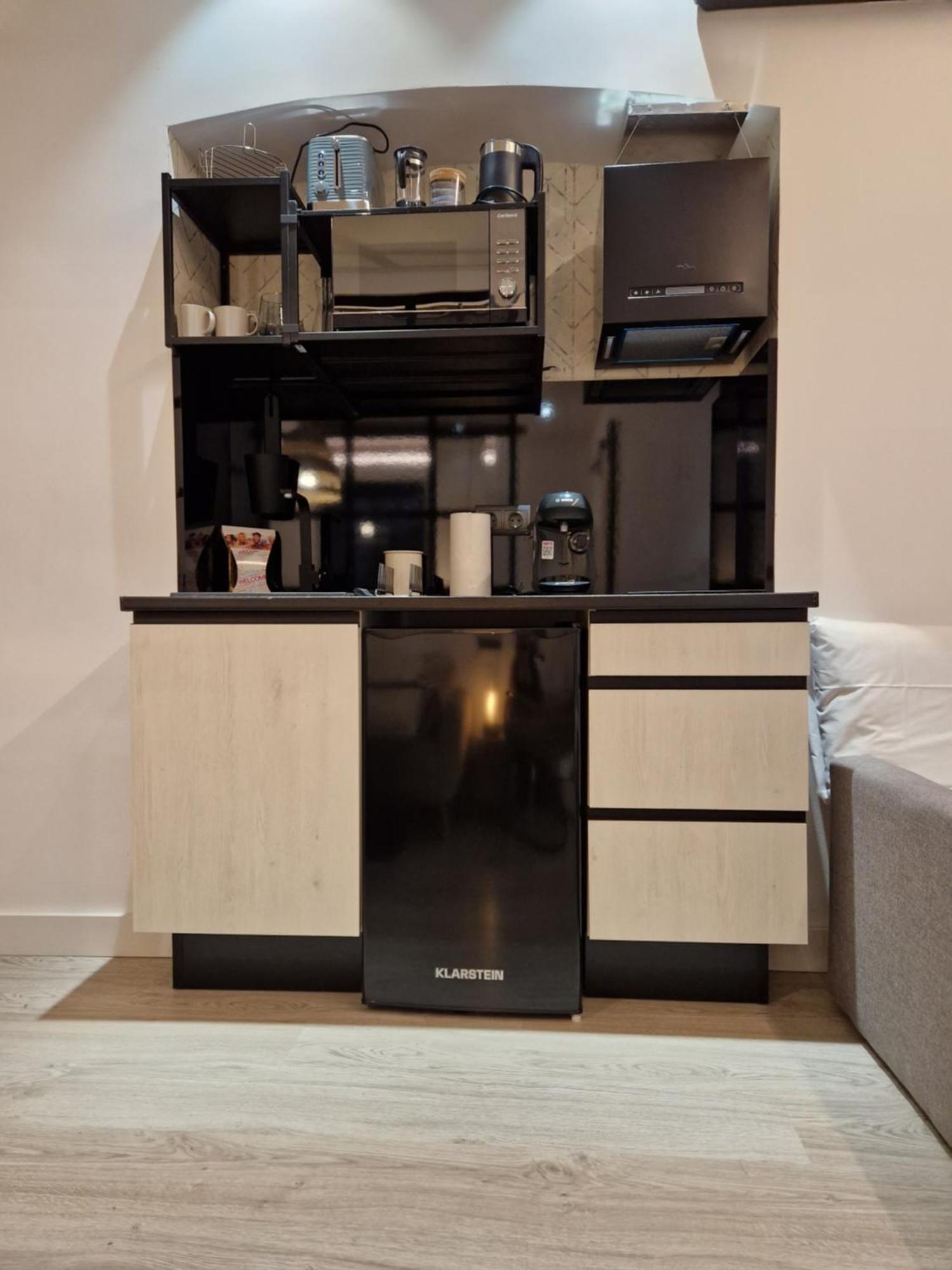 Apartamentos Wur Madrid Kültér fotó